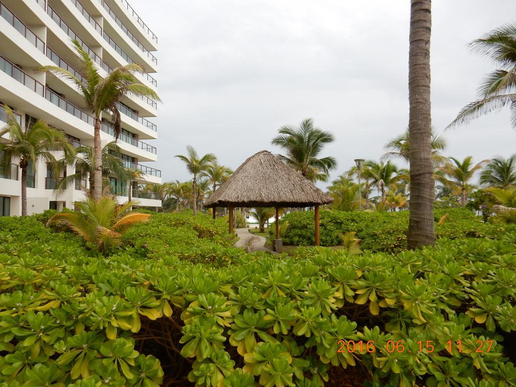 Apartamento La Isla Gran Cayman 904 Acapulco Exterior foto