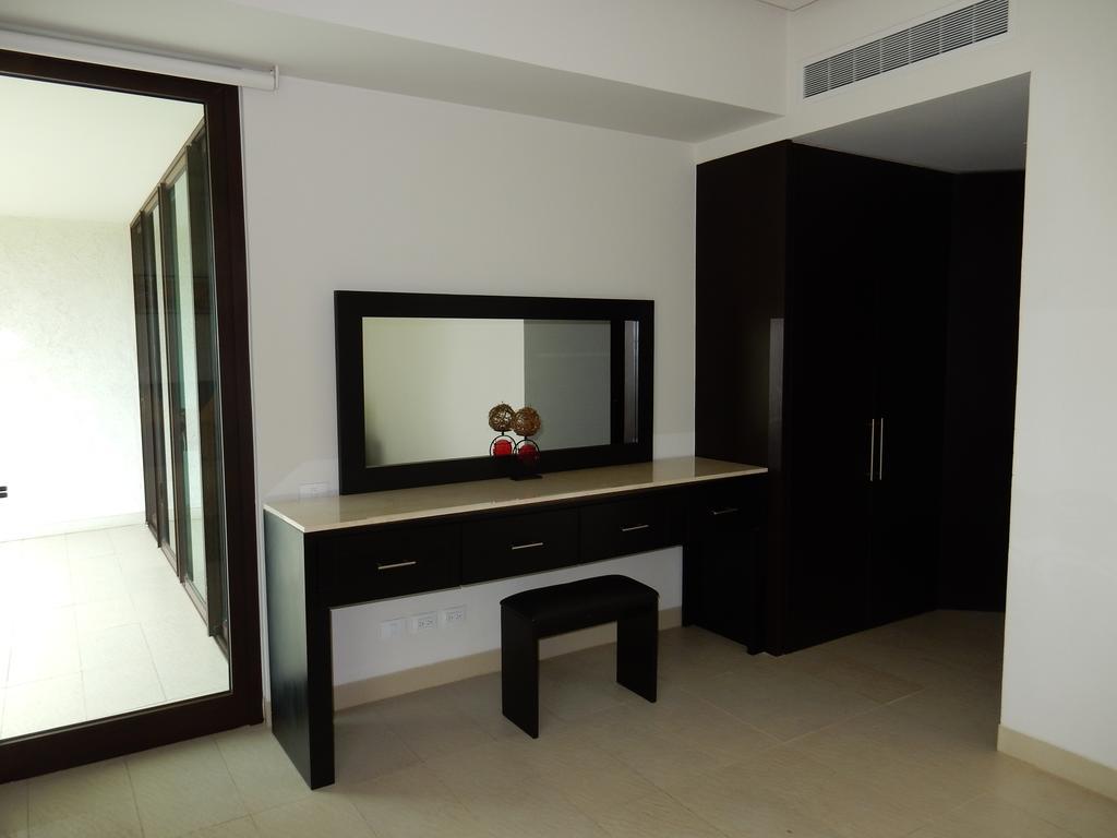 Apartamento La Isla Gran Cayman 904 Acapulco Exterior foto